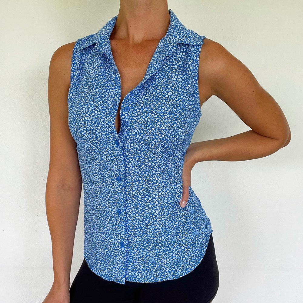 Banana Republic Blue Sleeveless Floral Button Down Size Xsp